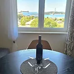 Vista Porto * Pula