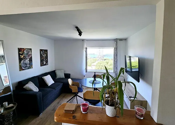 Vista Porto 아파트 풀라